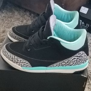 Jordan 3 "Black Mint"